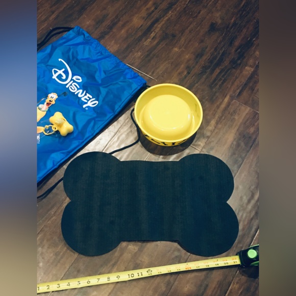 ✨ Disney Doggie Grab Bag & Contents ✨ Pluto ✨ NWT - Picture 3 of 6